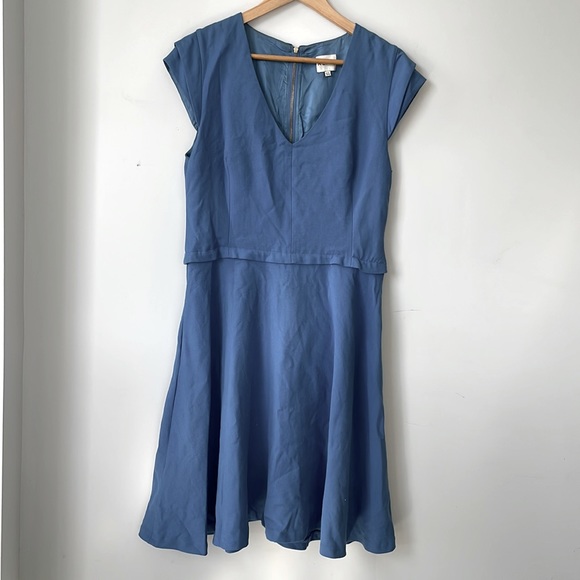 Periwinkle Reiss dress with pockets - Picture 1 of 6